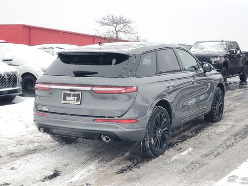 New 2025 Lincoln Corsair Reserve w/ Jet Appearance Package image 4