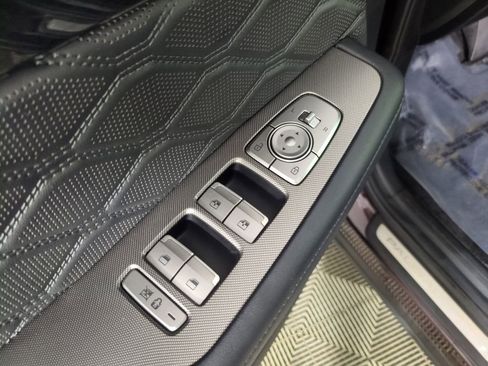 Used 2020 Hyundai Palisade Limited image 11