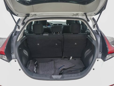 Used 2025 Nissan Leaf S FWD image 16