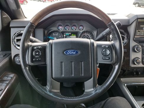 Used 2016 Ford F350 Platinum w/ Platinum Package image 6