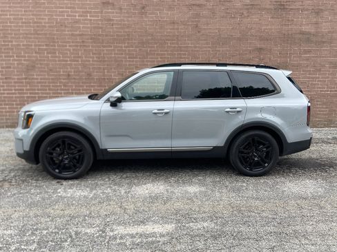Used 2023 Kia Telluride SX X-Line AWD/4WD image 3