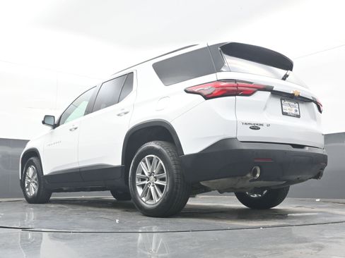 Used 2022 Chevrolet Traverse LT AWD/4WD image 27