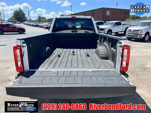 Used 2024 Ford F350 XLT image 5