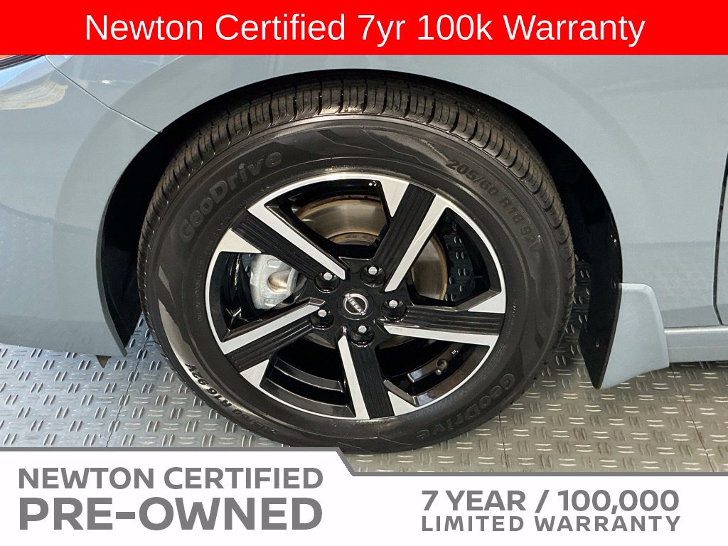 Used 2025 Nissan Sentra SV FWD image 39