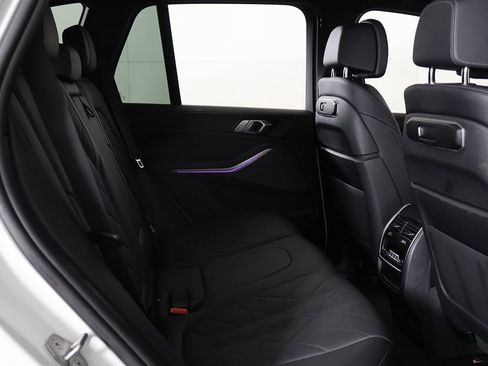 Used 2024 BMW X5 xDrive40i image 33