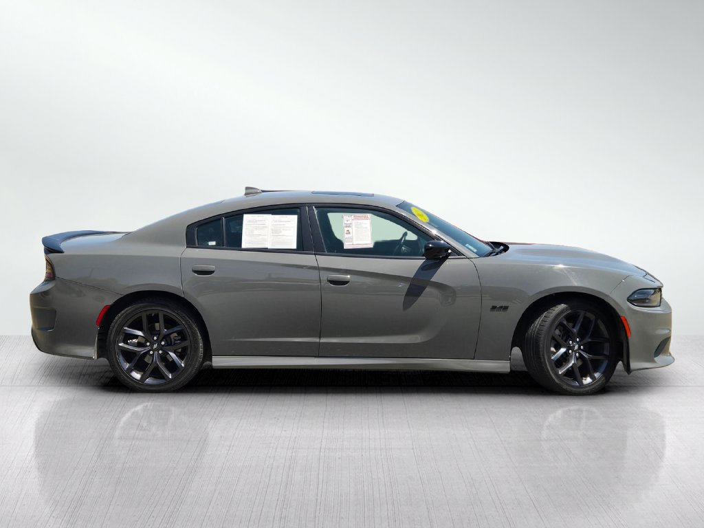 Used 2023 Dodge Charger R/T w/ Plus Group RWD image 3