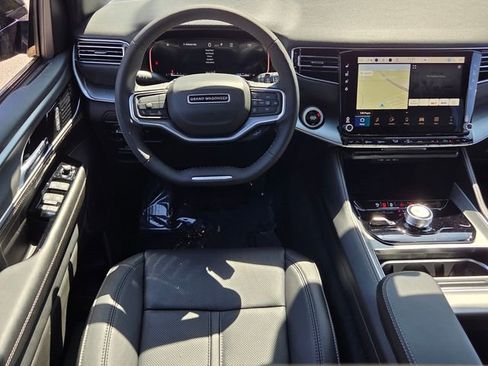 New 2026 Jeep Grand Wagoneer Limited AWD/4WD image 7