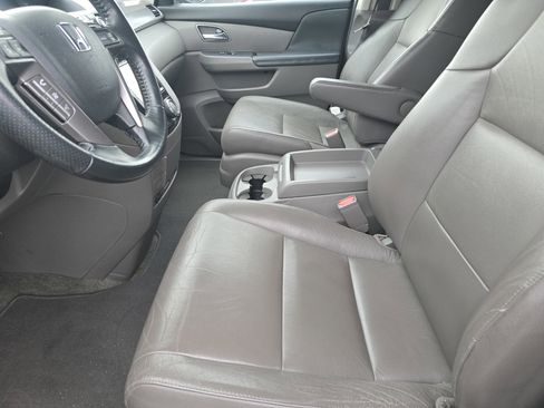 Used 2017 Honda Odyssey EX-L image 9