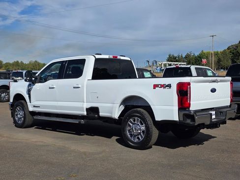 New 2026 Ford F350 Lariat w/ FX4 Off-Road Package image 38