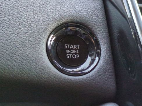 New 2026 Nissan Armada SL image 31