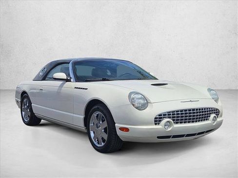 Used 2002 Ford Thunderbird RWD image 3