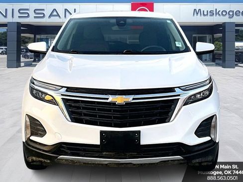 Used 2022 Chevrolet Equinox LT FWD image 2
