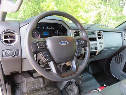 Used 2022 Ford F750 2WD Regular Cab Super Duty
