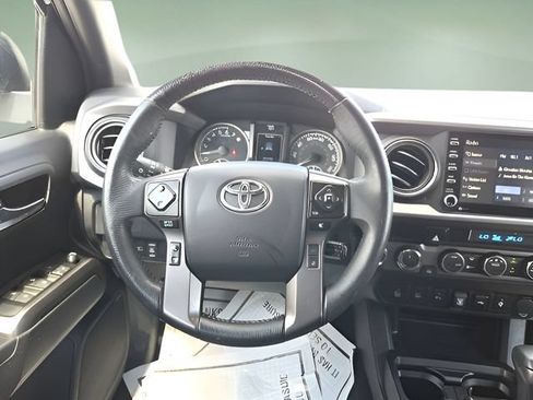 Used 2023 Toyota Tacoma TRD Sport w/ Technology Package AWD/4WD image 12