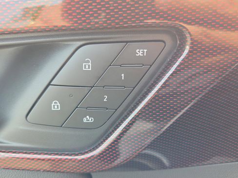 New 2026 Chevrolet Traverse RS image 33