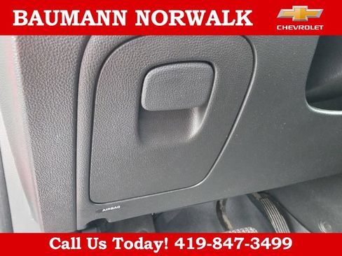 Used 2014 Buick Encore Convenience FWD image 34