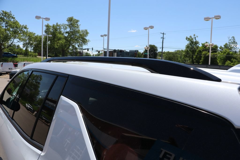 New 2026 Chevrolet Traverse Z71 w/ Enhanced Driving Package AWD/4WD image 28