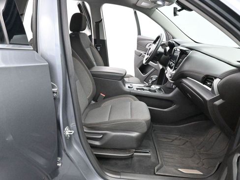 Used 2021 Chevrolet Traverse LS w/ LPO, Floor Liner Package image 28