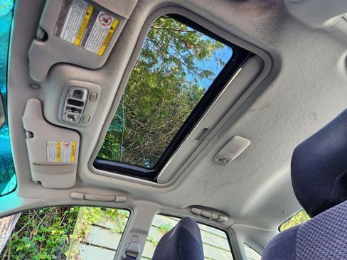 Used 2003 Subaru Legacy L image 5