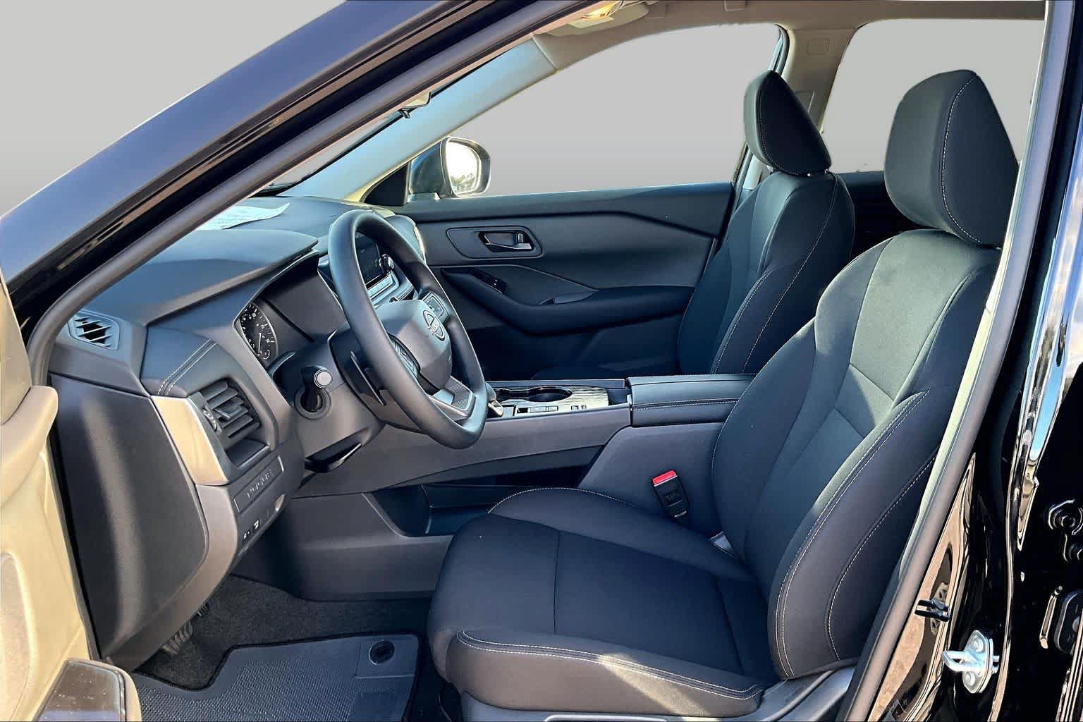 New 2027 Nissan Rogue S FWD image 9