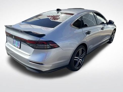 Used 2023 Honda Accord EX image 3
