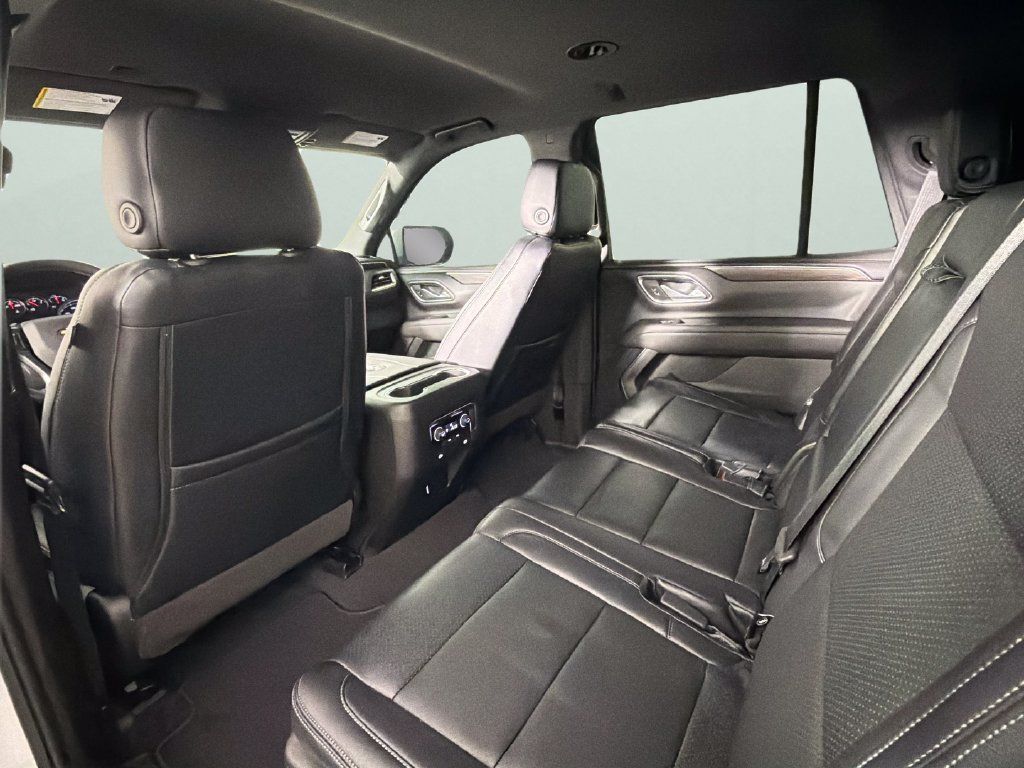 Used 2024 Chevrolet Tahoe LS RWD image 27