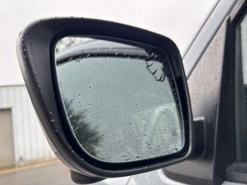 Used 2023 Nissan Frontier PRO-4X w/ Pro-4X Premium Package image 30