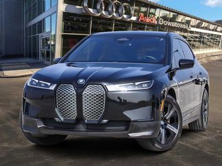Used 2024 BMW iX xDrive50 w/ Convenience Package AWD/4WD video 1