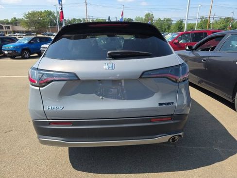 Used 2024 Honda HR-V Sport image 6