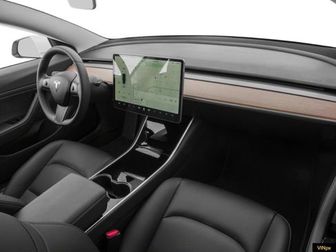 Used 2020 Tesla Model 3 Standard Range RWD image 5