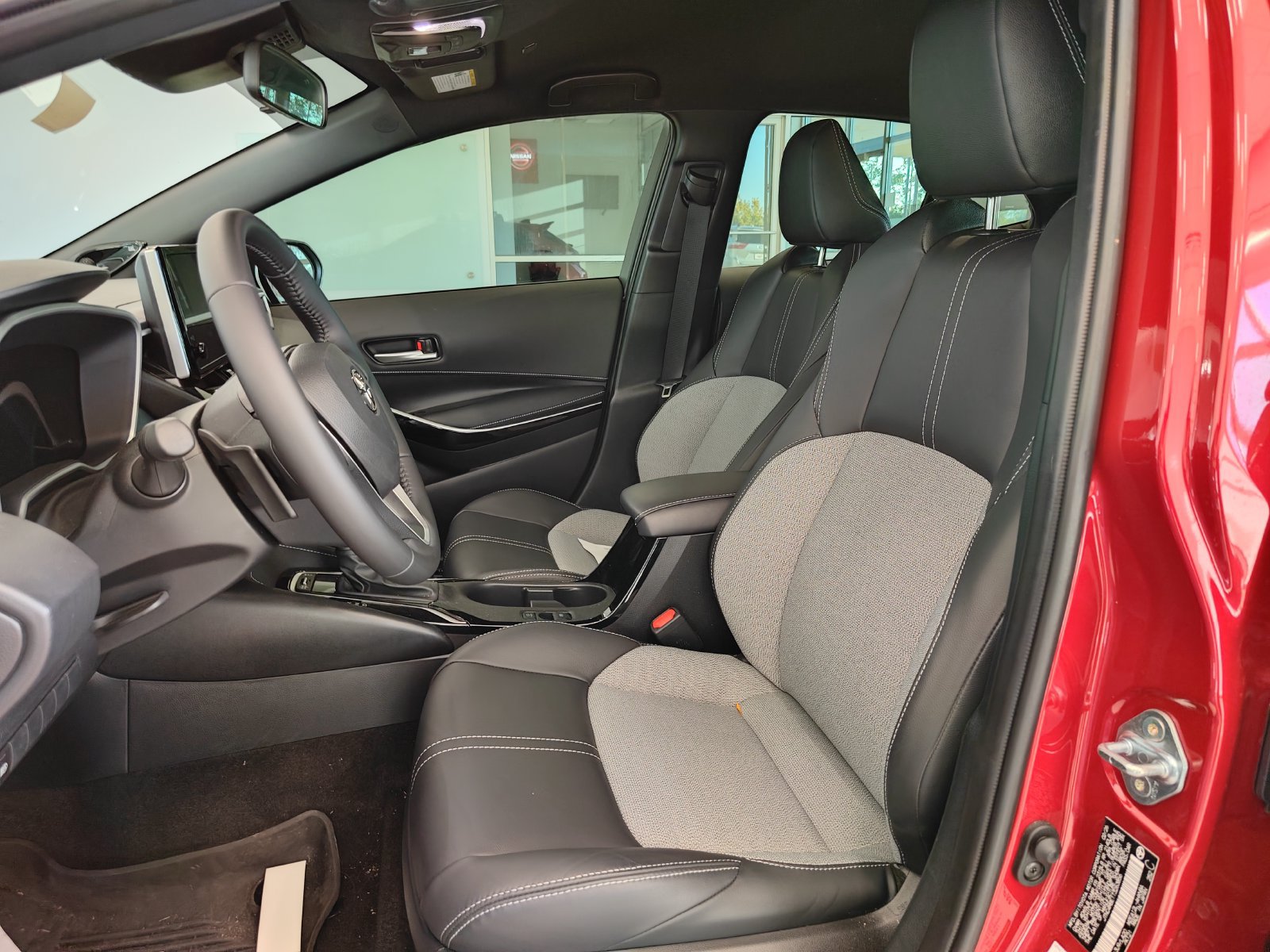 Used 2026 Toyota Corolla XSE FWD image 10