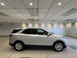 Used 2018 Chevrolet Equinox LT image 3