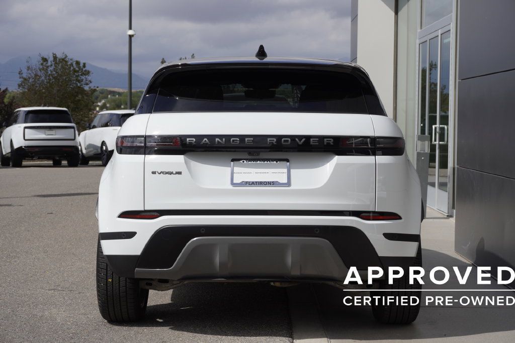Used 2026 Land Rover Range Rover Evoque S AWD/4WD image 6