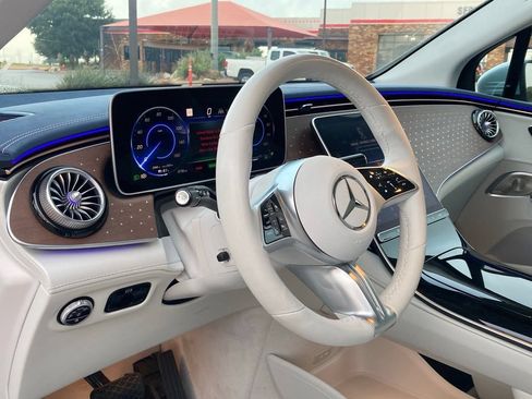 Used 2025 Mercedes-Benz EQE 350+ SUV image 9