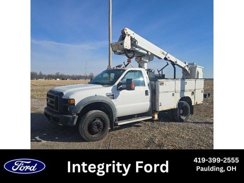 Used 2010 Ford F550 XL image 1