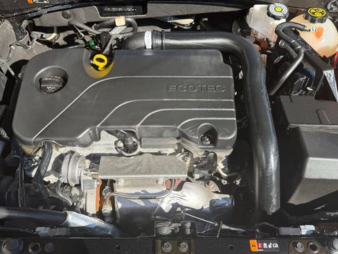 Used 2024 Chevrolet Malibu LT FWD image 7