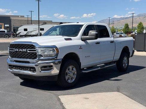 Used 2024 RAM 2500 Big Horn w/ Off Road Package AWD/4WD image 7