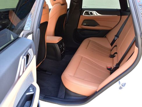 Used 2025 BMW i4 eDrive40 RWD image 21