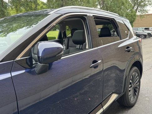 New 2026 Nissan Rogue Platinum AWD/4WD image 38