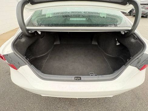 Used 2024 Toyota Camry SE FWD image 29