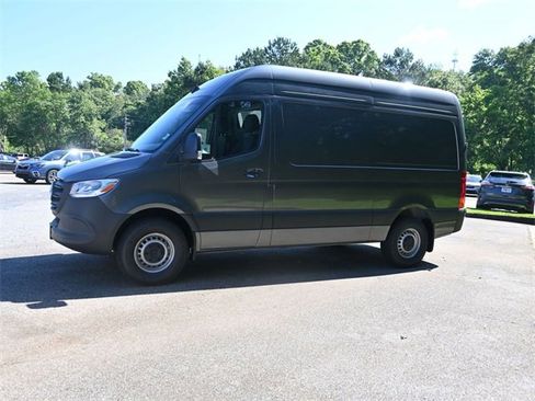 Used 2024 Mercedes-Benz Sprinter 144 Cargo image 7