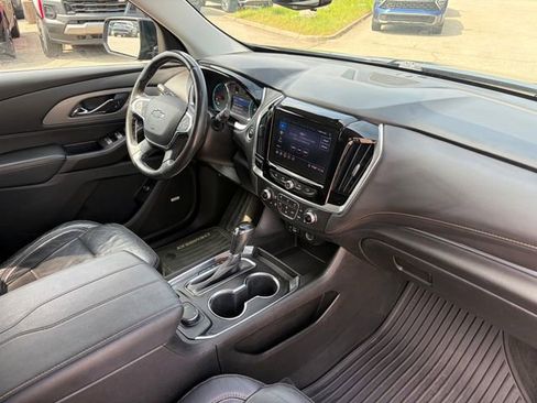 Used 2020 Chevrolet Traverse RS AWD/4WD image 4