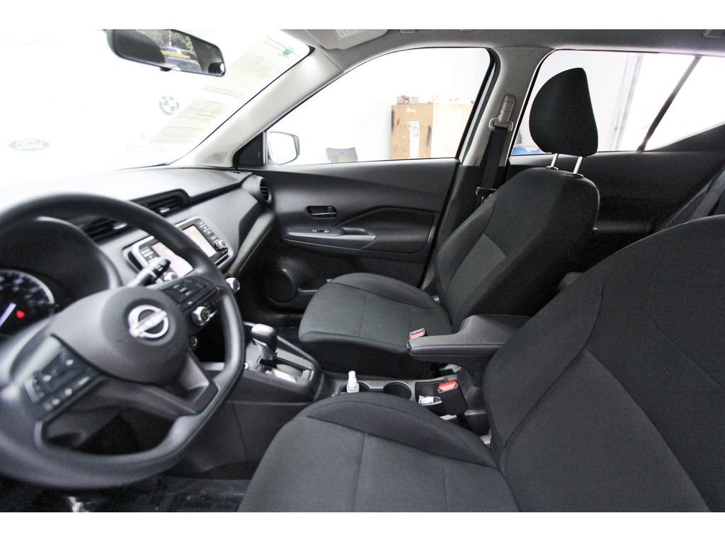 Certified 2025 Nissan Kicks Play S FWD image 12