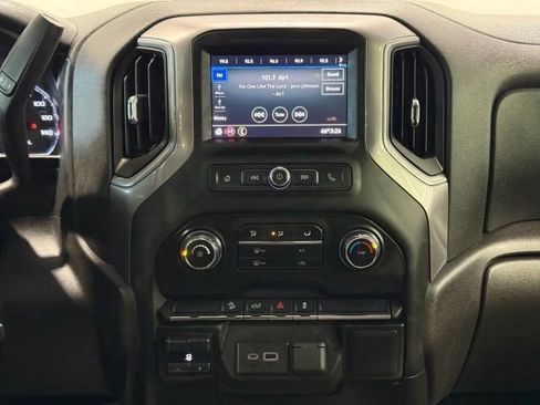 Used 2021 Chevrolet Silverado 2500 W/T w/ WT Fleet Convenience Package image 20