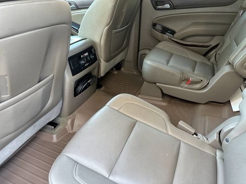 Used 2016 GMC Yukon SLT w/ Open Road Package RWD image 11