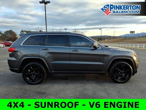 Used 2015 Jeep Grand Cherokee Altitude image 2