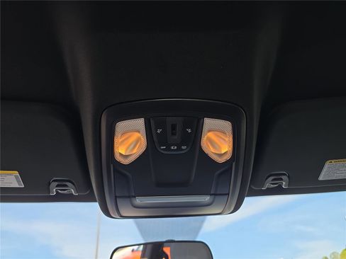 Used 2023 RAM 1500 Big Horn image 26