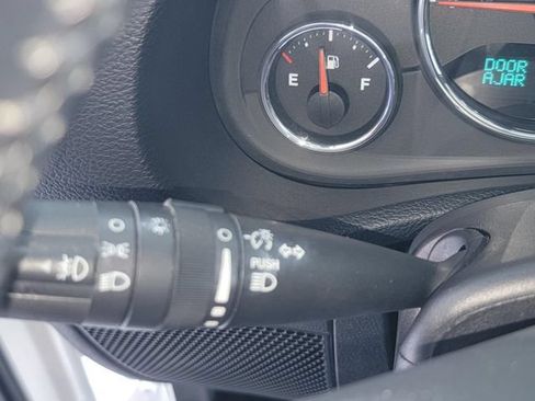 Used 2012 Jeep Wrangler Unlimited Sport AWD/4WD image 17