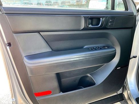 Used 2024 Hyundai Santa Fe Calligraphy image 9