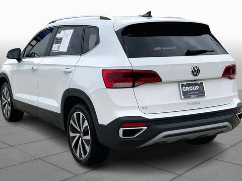 Used 2022 Volkswagen Taos SE FWD image 12